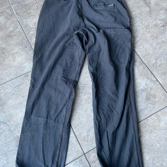 Eddie Bauer soft & comfortable elastic waist & ankle outdoor pant - men’s size L - Picture 4 of 4